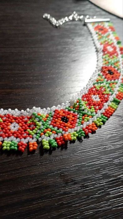 Чокер з чеського бісеру