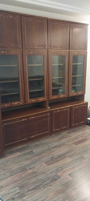Віддам стінку безкоштовно
