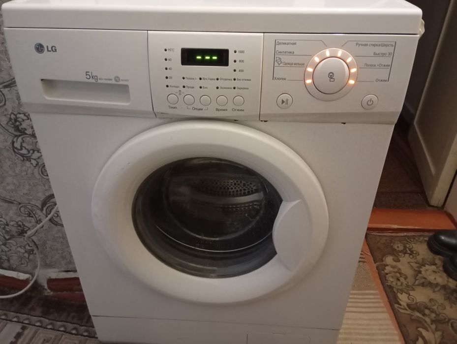 Продам пральну машину LG WD 10490N 5 KG