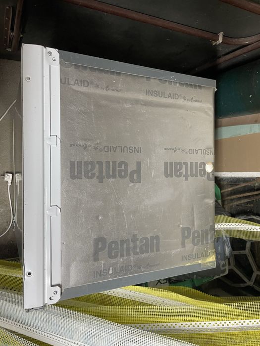 Lodówka z zamrażarką do zabudowy Siemens KI18LV52