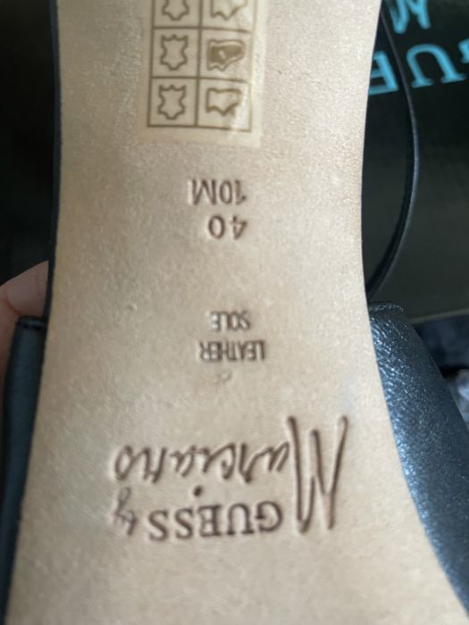 Szpilki Guess by Marciano