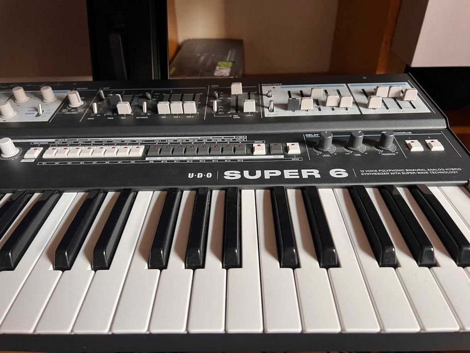 UDO Audio Super 6 12-Voice Polyphonic Analog-Hybrid Synth