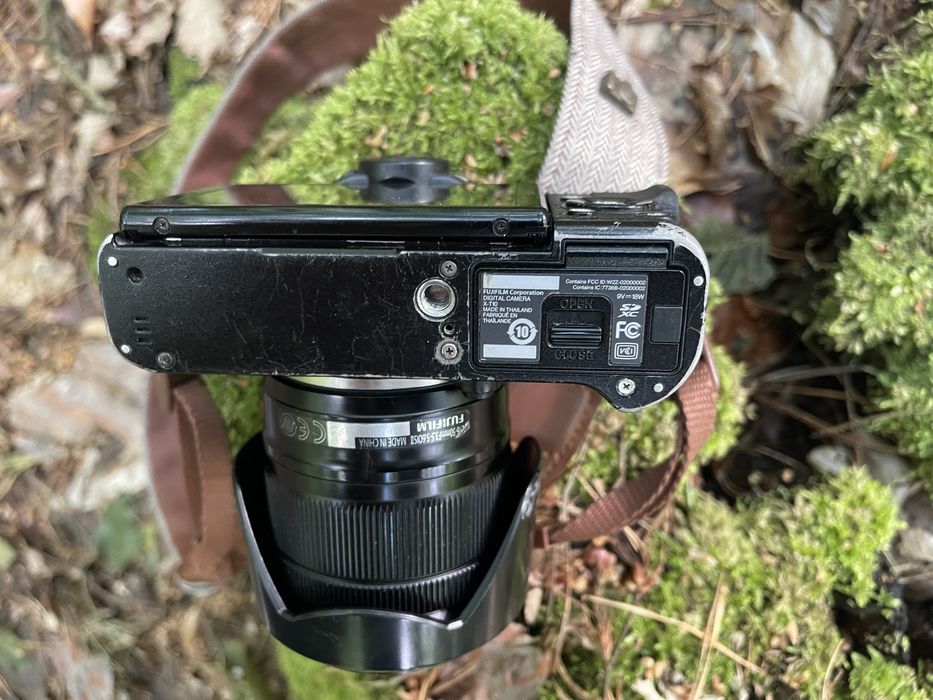 Бездзеркальний фотоапарат Fujifilm x-t10 + Fujinon 16-50