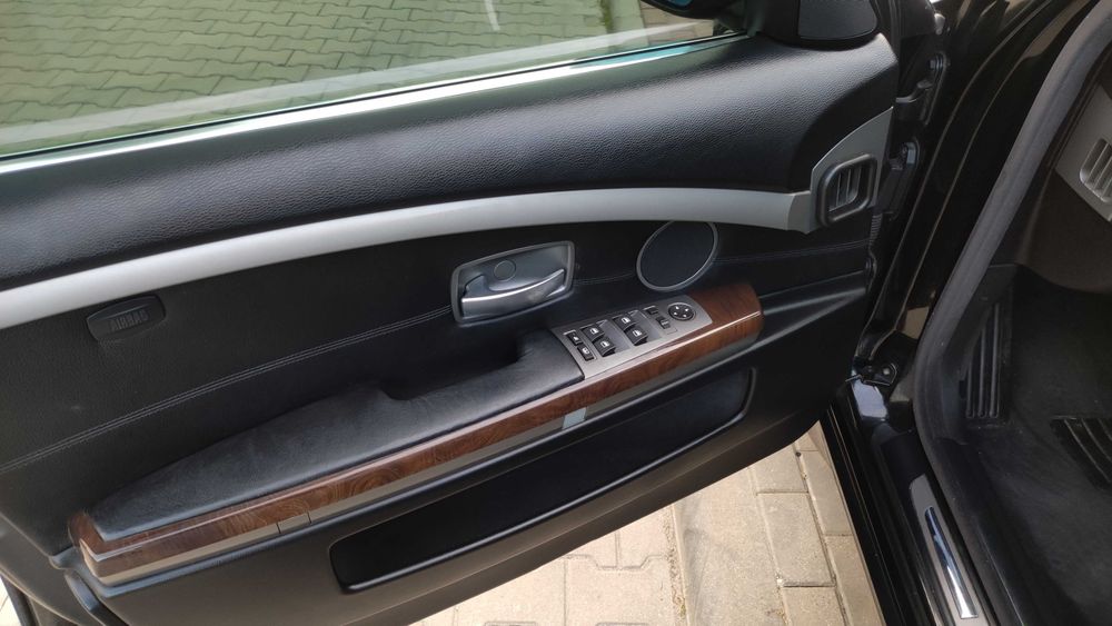 BMW E65 E66 745Li