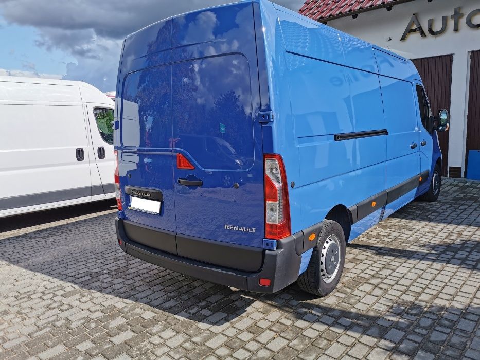 Wynajem/wypożyczalnia aut dostawczych - Renault Master