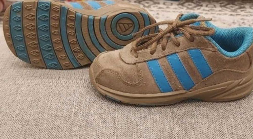 Buty Adidas r.25