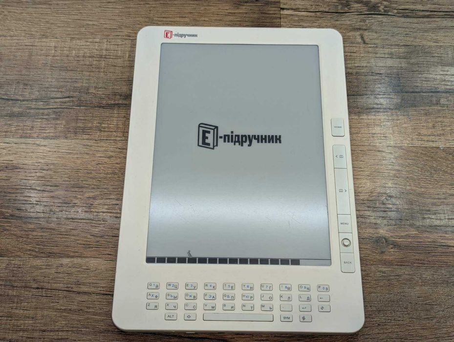 Е-підручник електронна книга великий екран 9,7" Evromedia Classic pro