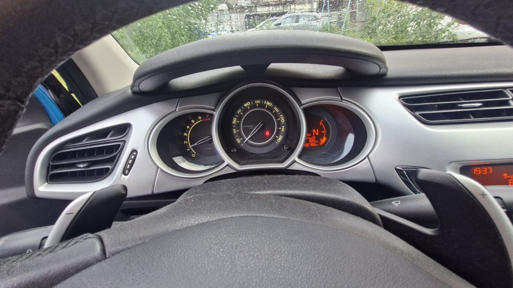 Продам Citroen C3