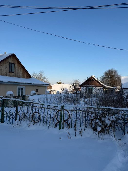 Продаж будинку в мальовничому місці.