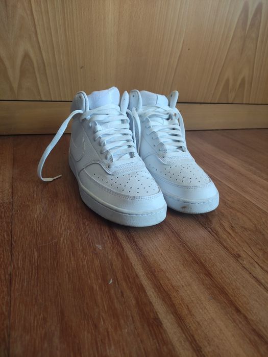 Nike Court Vision Mid N°43 como novas