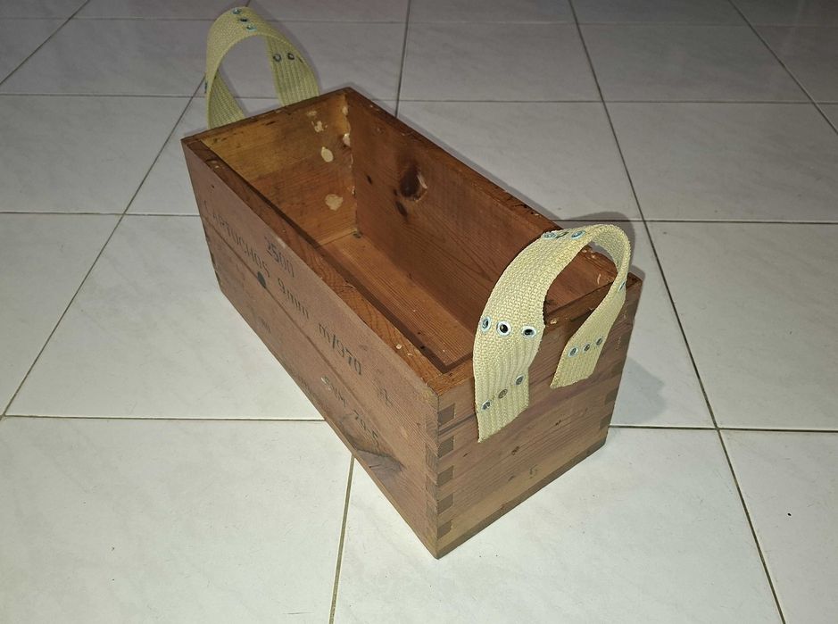 Caixa de munições militares de 9mm, VAZIA, decorativa - 1980