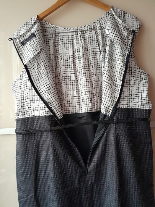 Гарне плаття,сукня M&S collection UK20. Платье