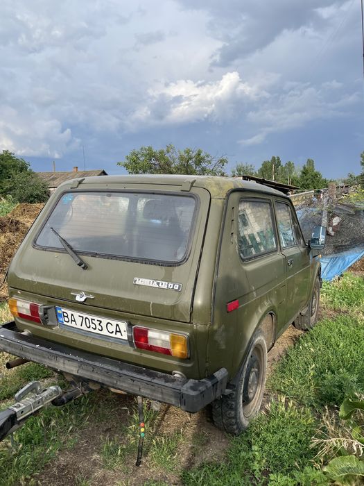 Ніва ВАЗ 2121 Газ/Бензін