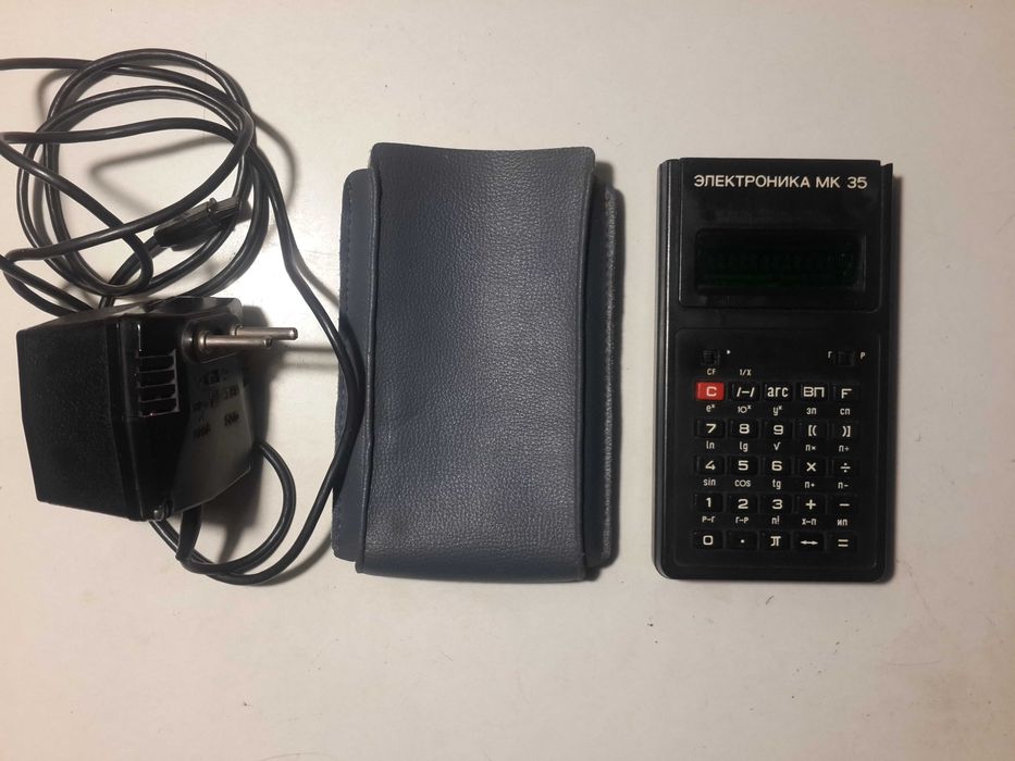 Мікрокалькулятор Електроніка МК 35