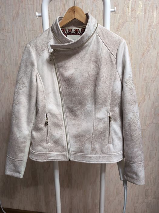 Куртка desigual 42р М як нова
