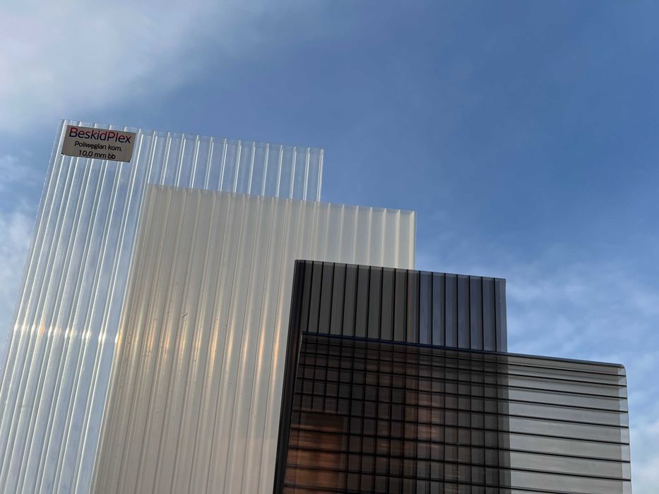 Poliwęglan komorowy bezbarwny, brąz, grafit, mleczny 4,6,8,10,16,20,25