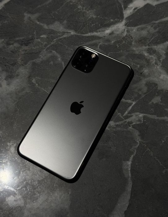 Обміняю Iphone 11 про макс