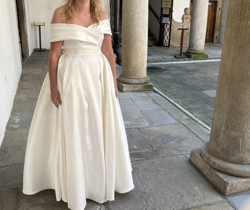 suknia ślubna Madonna Milla Nova Matilda odkryte ramiona