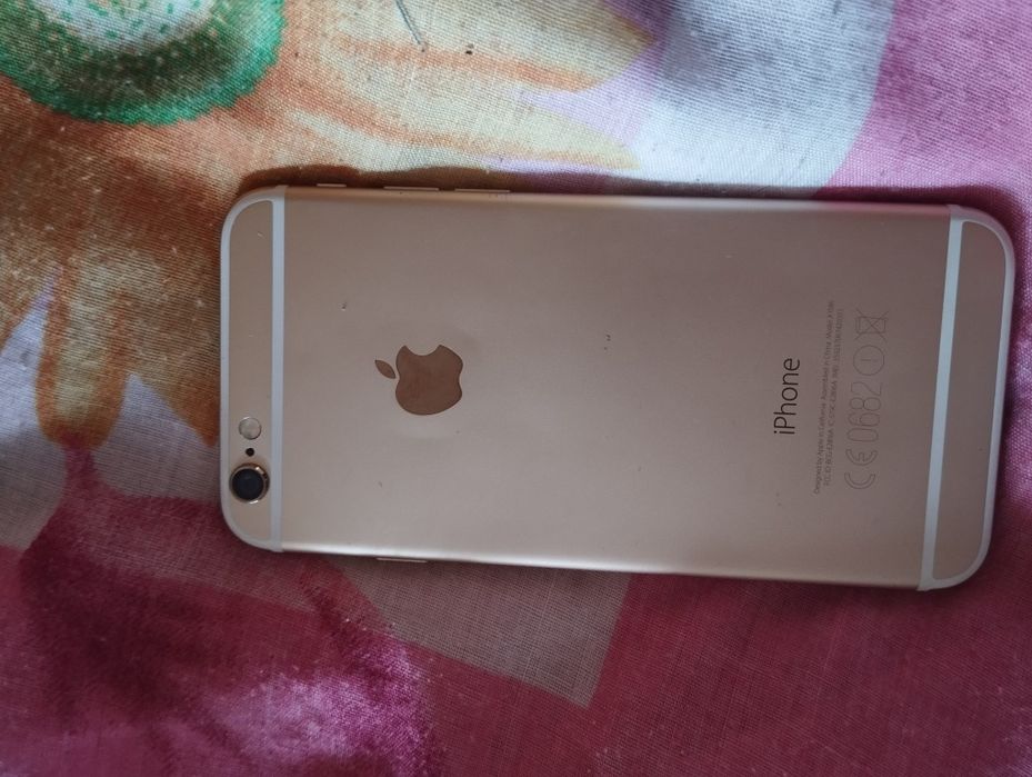 Айфон 6 , 16 Гб.