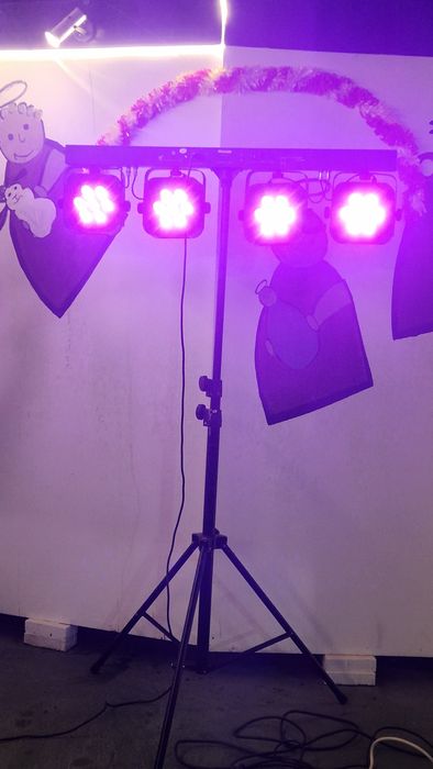 Equipamento de luzes tri led