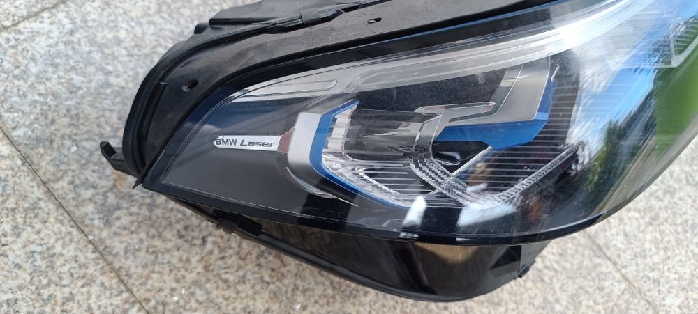 Farol Otica BMW X7 G07 laser