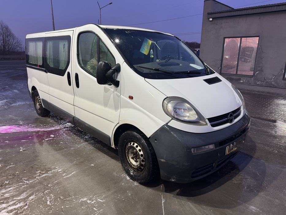 Опель віваро 1.9