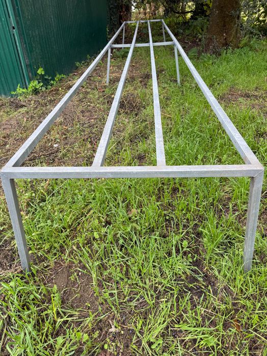 Estruturas em ferro inoxidável