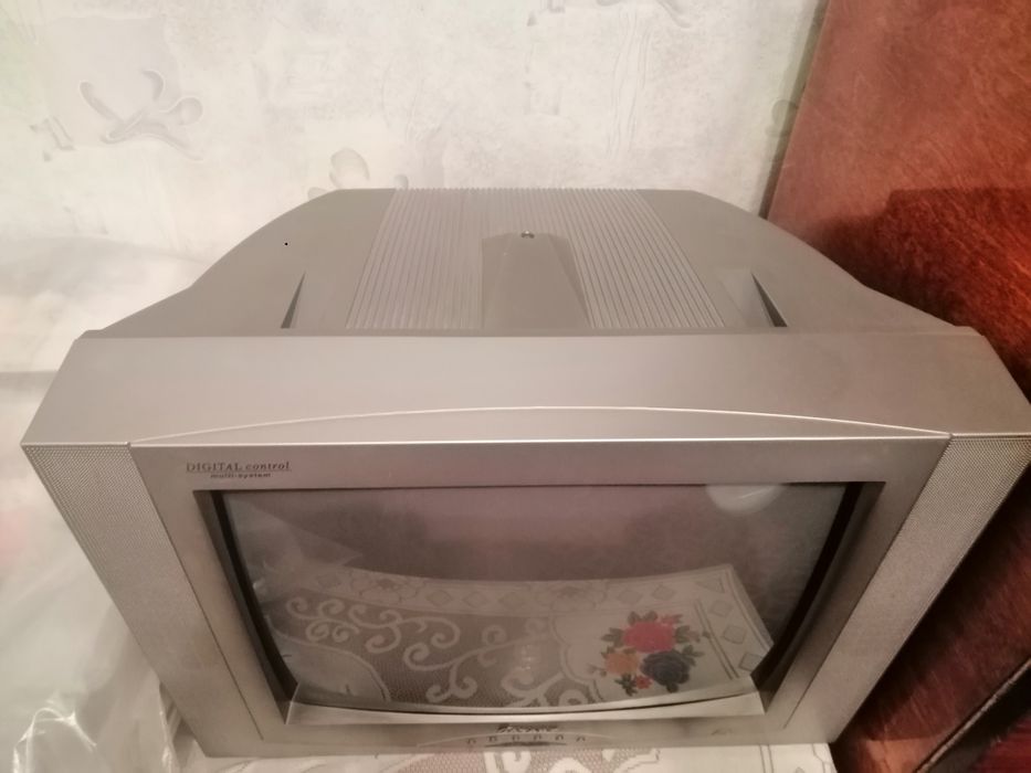 Продам телевизор START 2136Q