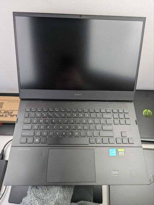 LAPTOP GAMINGOWY HP Omen 16" RTX 3050 Ti Intel i5-11400H 144hz