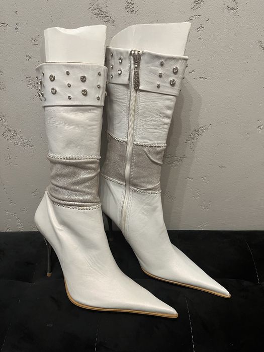 Buty kozaki rozm 38 srebrne kość słoniowa