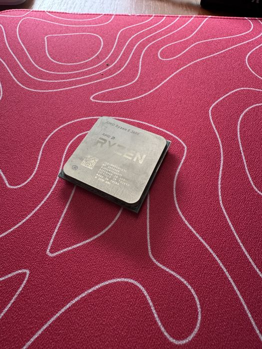 Процесор AMD RYZEN 5 3600 відламана ніжка