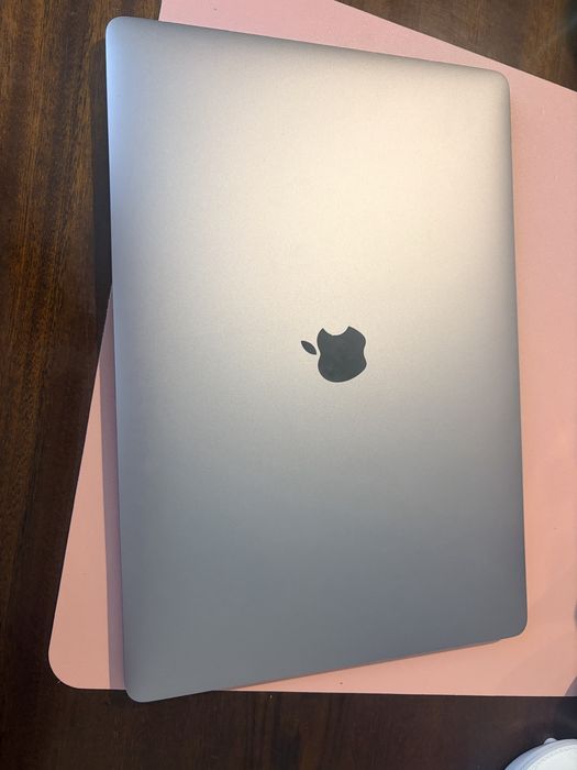 MacBook Pro 15” 2018