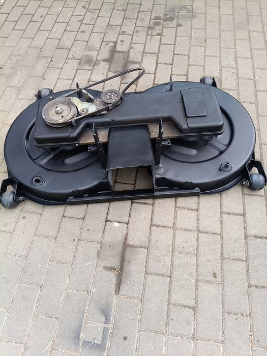 Kosisko Castel Garden, Honda 122cm