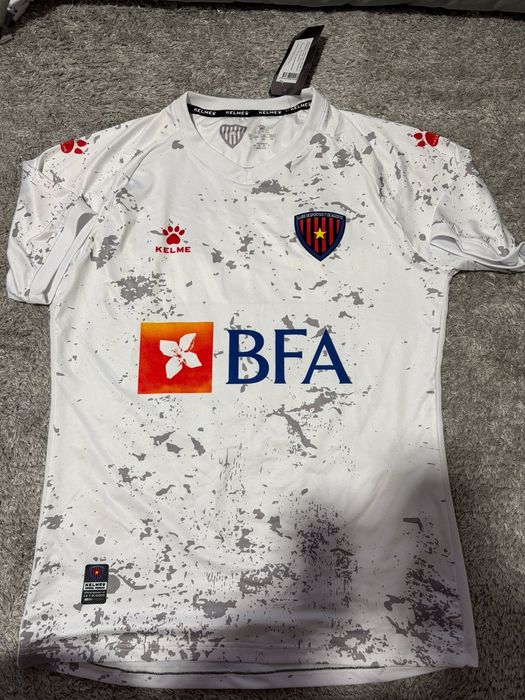 Camisola 1 de agosto Angola