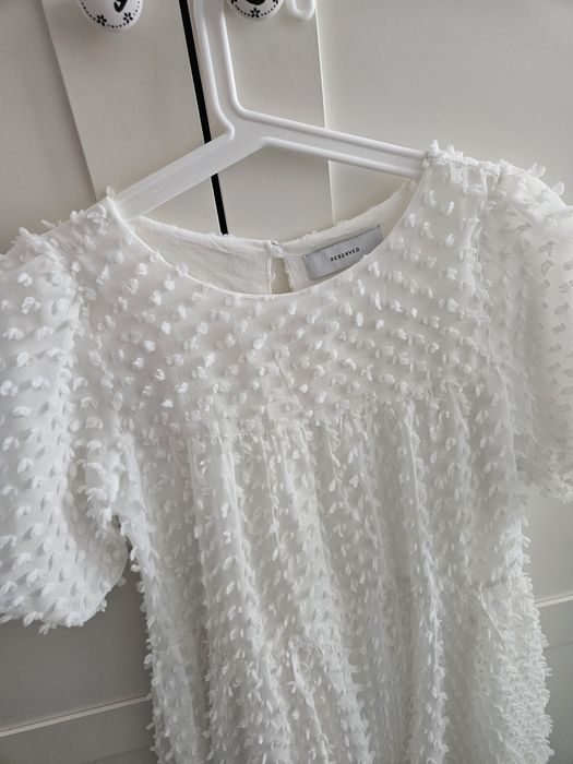 Sukienka z Reserved, idealna na komunię, 152.