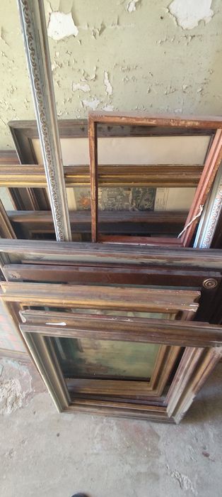 Solid Wood Frames430179674636963841