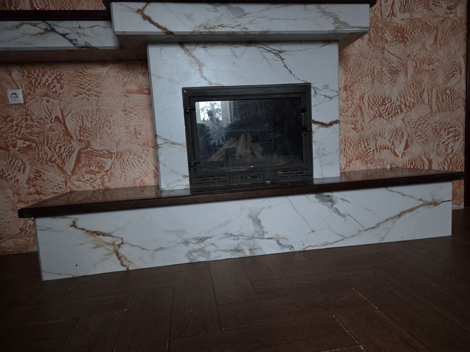 Вкладання керамічної плиткі і інші будівельні  роботи