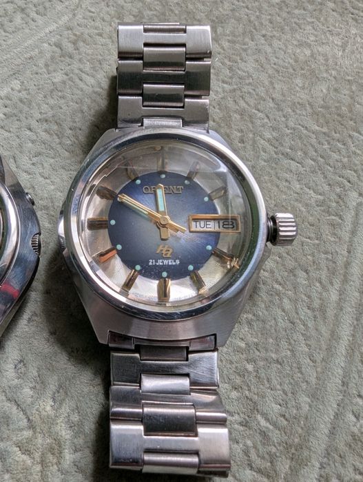 Часи Orient HA. Холодний лід