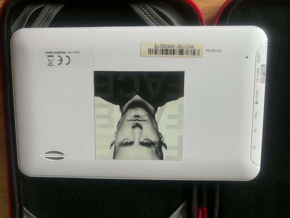 Tablet MANTA MID708