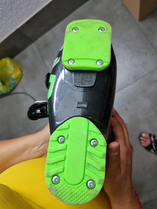 Komplety Buty narciarskie buty i narty