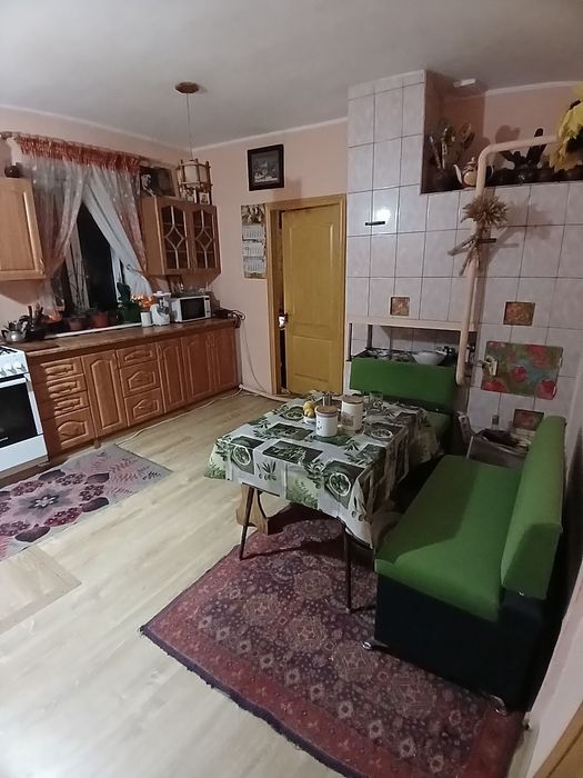 Помешкання на березі річки Десна та на УЗЛІССІ.