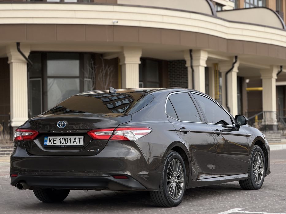 Toyota Camry 2.5 Hybrid