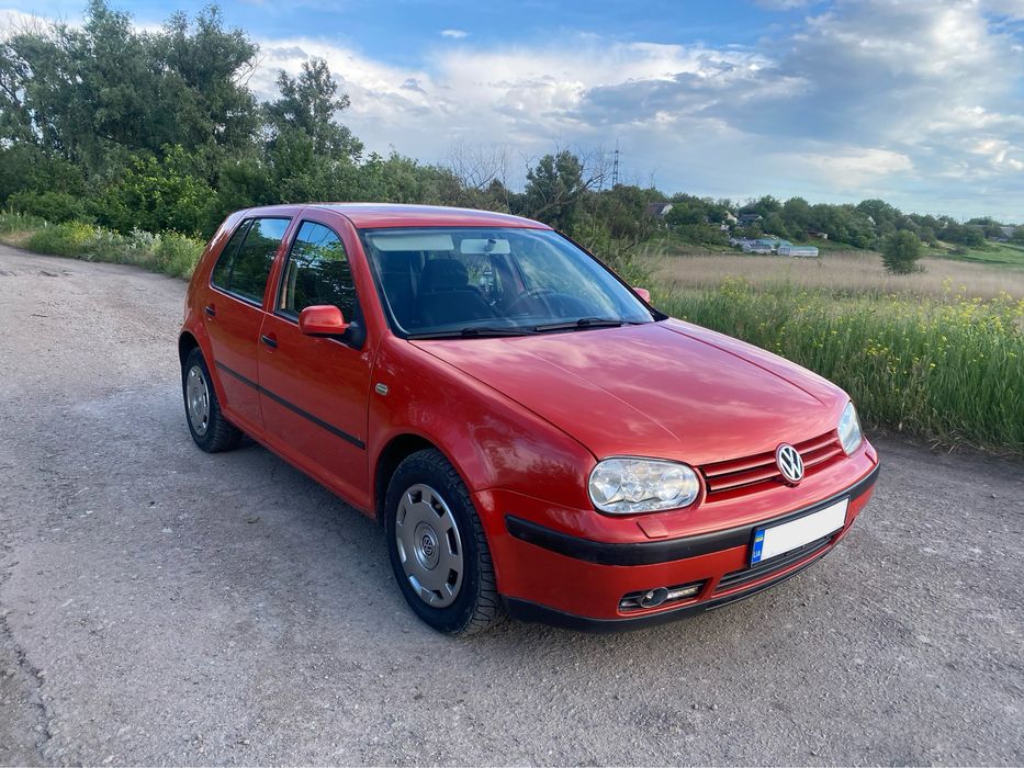 Volkswagen Golf 4 1.6 автомат