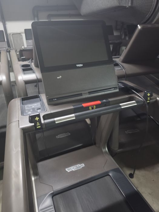 Passadeira Profissional Technogym