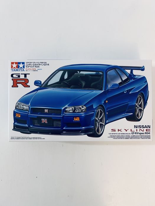 Samochód Nissan Skyline GT-R V.spec model do sklejenia Tamiya 24210