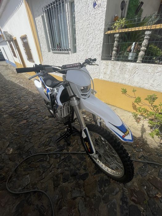Malcor xzf 250 cc 4t