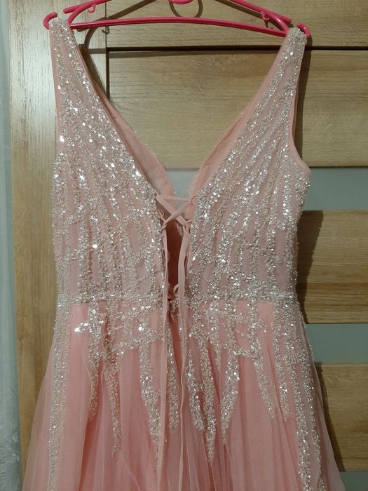 Sprzedam sukienkę. Tiulowa. Xl