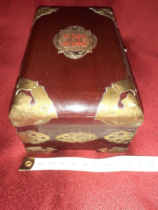 Guarda  Joias Chinês