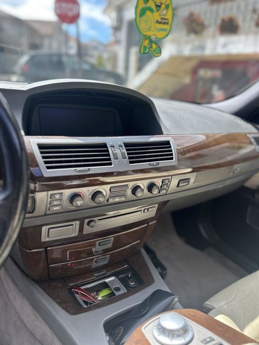 Bmw seri 7 em otimo estado