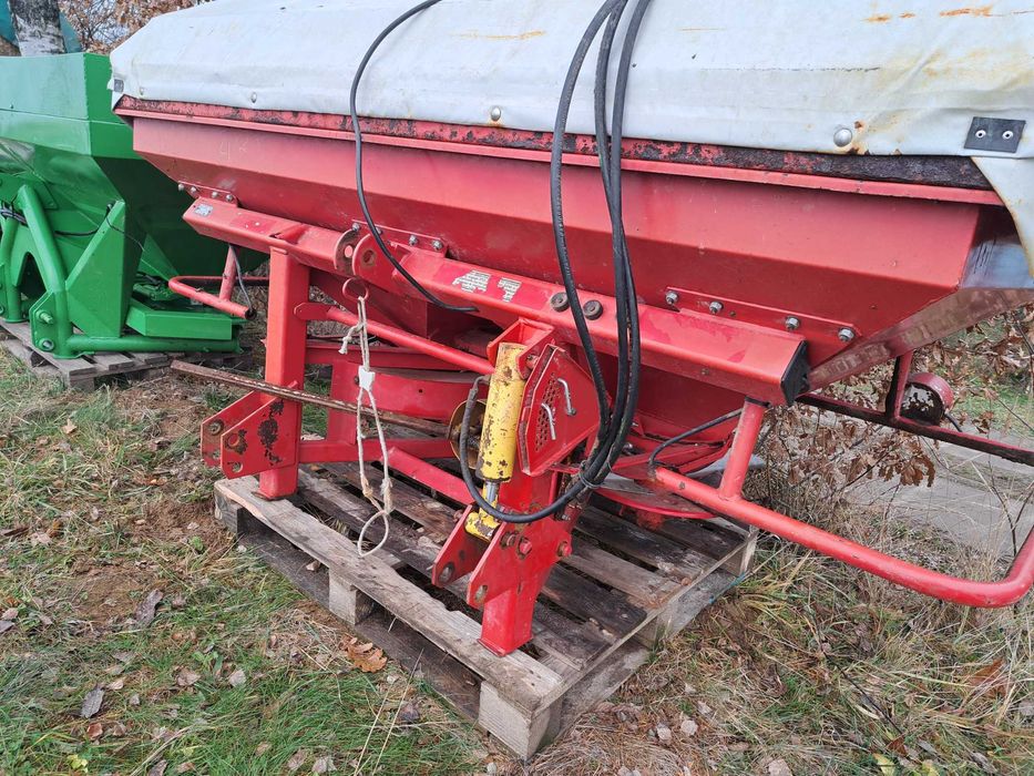 Rozsiewacz Lely centerliner